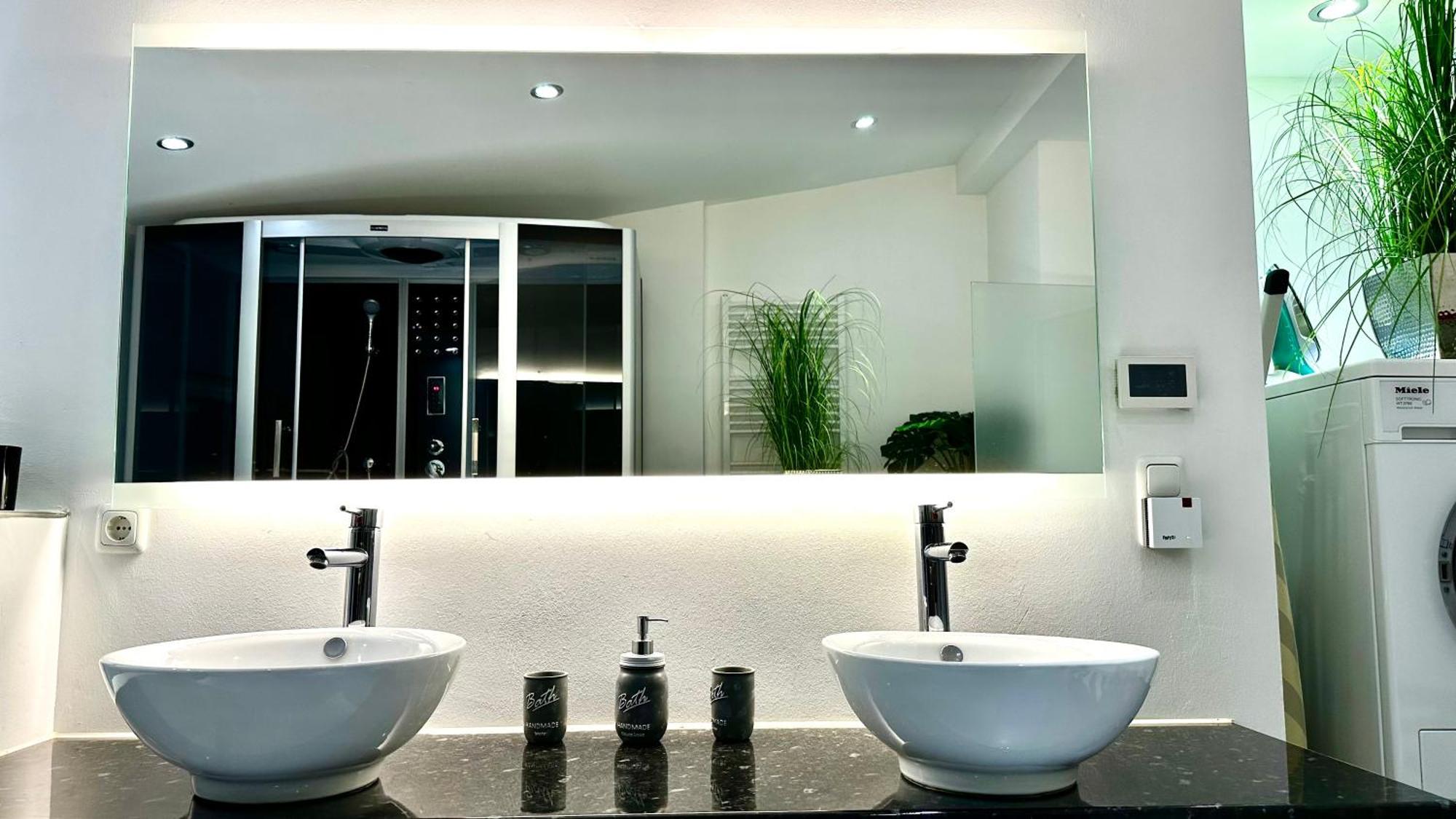 Beefree Loft L Beletage Im Stadtpalais I Whirlpool I Metro Norimberga Esterno foto